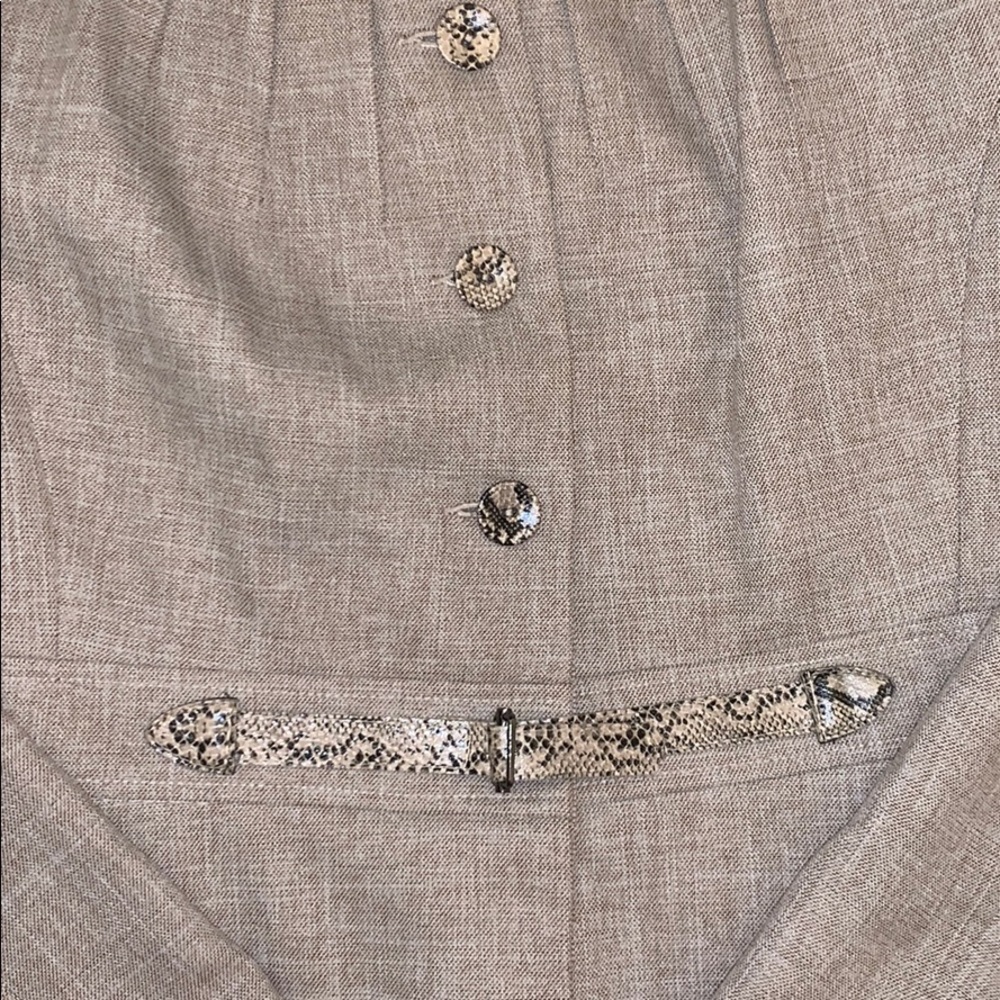 Isabella Suit View 3